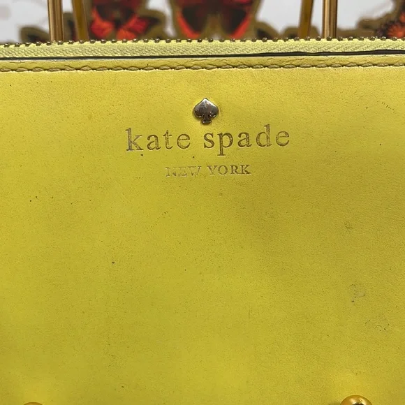 Kate Spade Wallet in Lemon Yellow - Picture 3 of 12